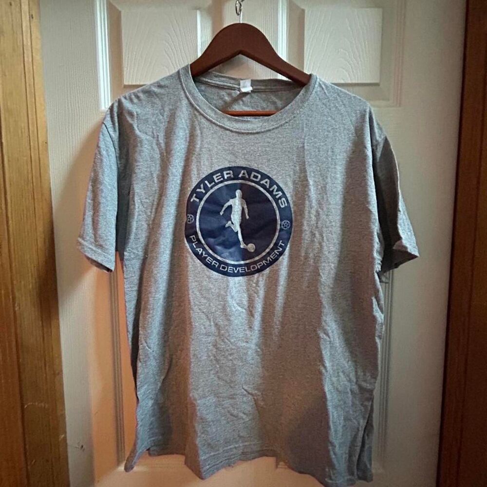 Jerzees Men's Grey T-shirt